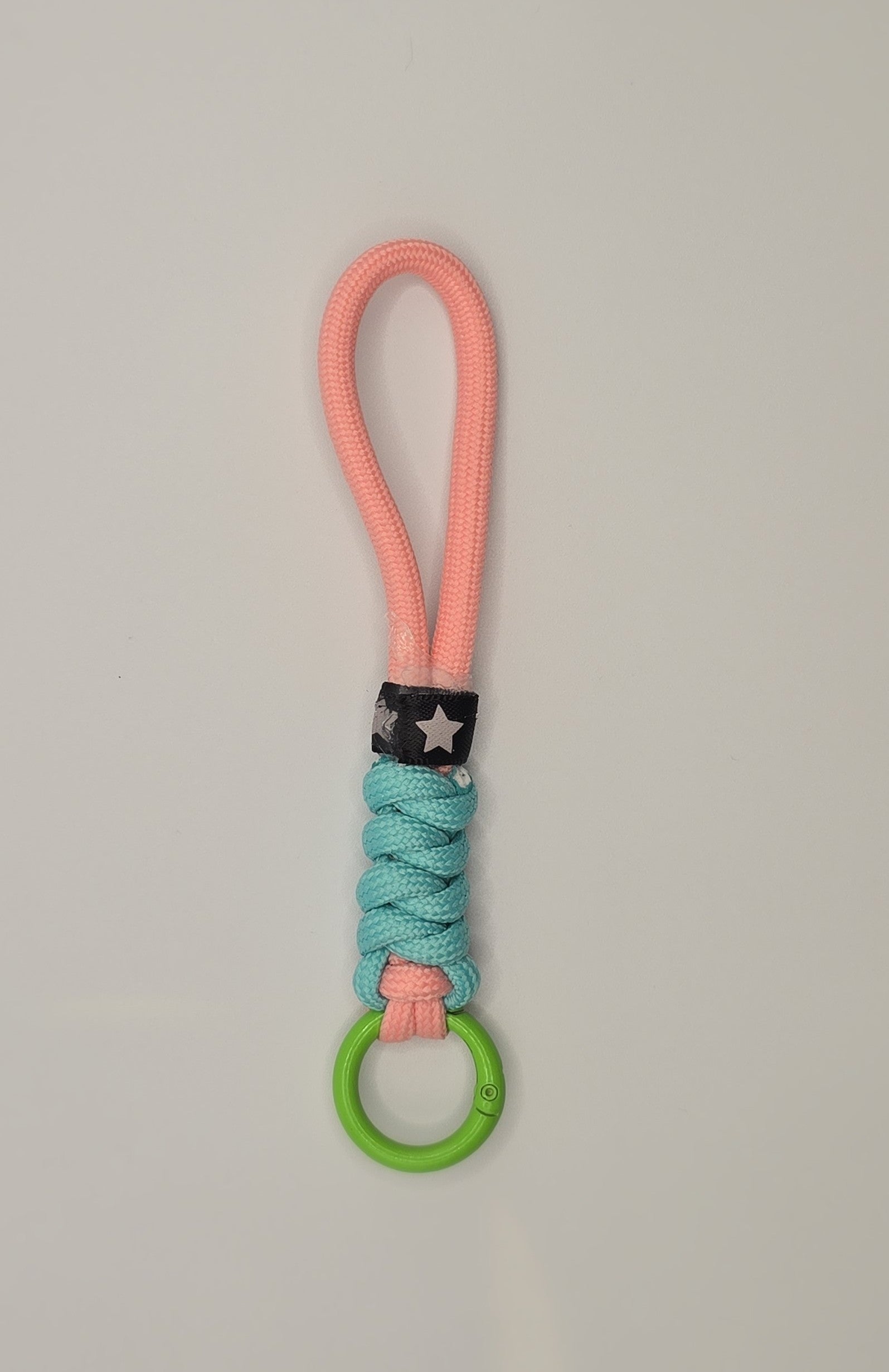 Llavero Rosa y Azul
