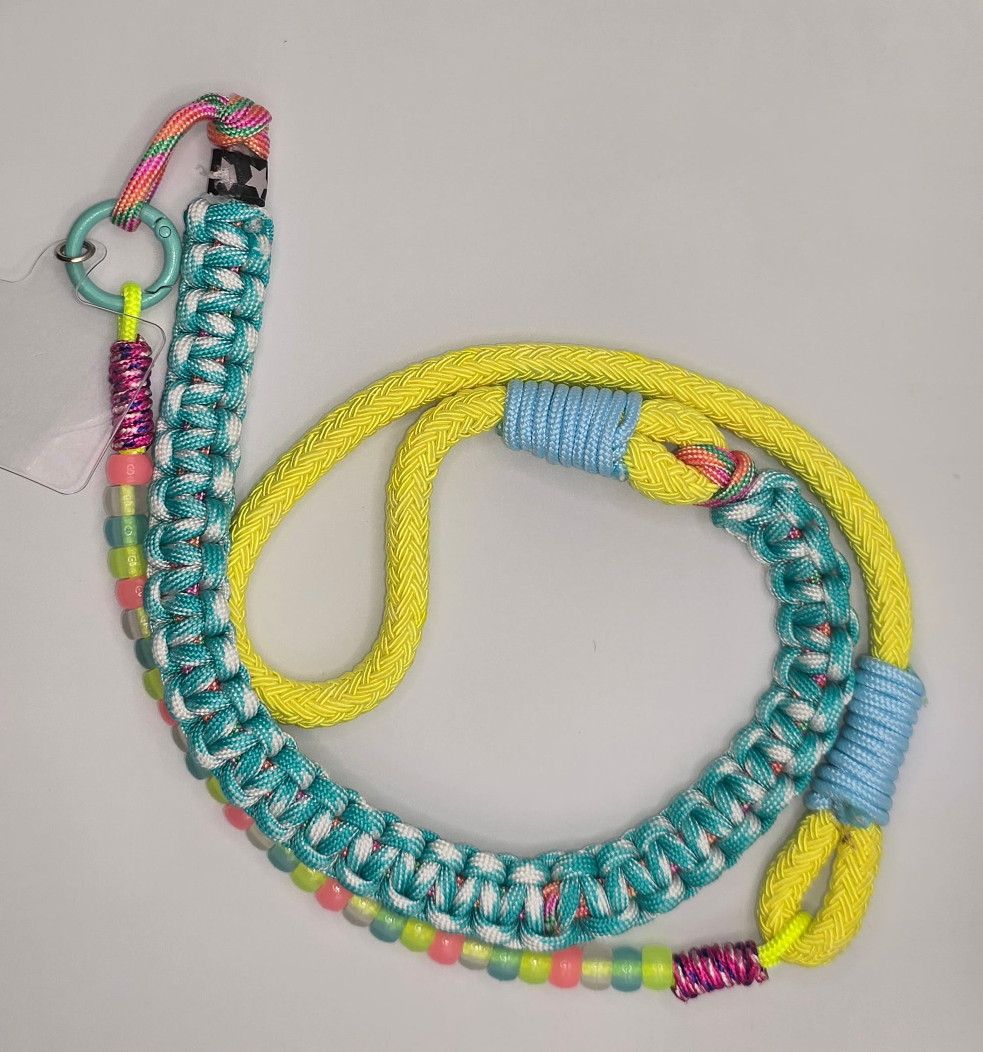 Cadena para Móvil Amarillo y Azul